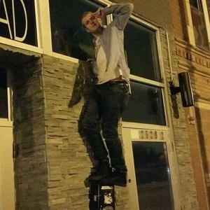 Meet your Posher, Hunter